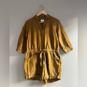 Old Navy Jumpsuit Romper olive Green Woman size Small